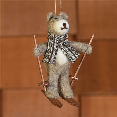 Felt Bear on Skis Ornamnet