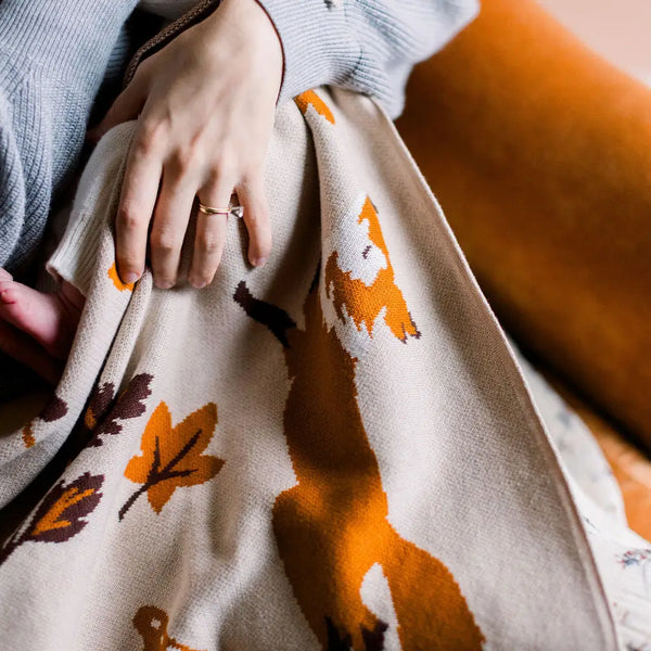 Leaping Fox Knit Blanket