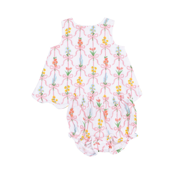 Ribbon Bouquets scallop open back top