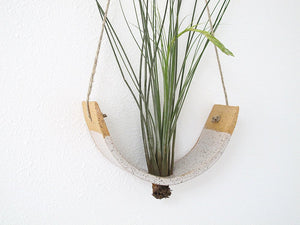 Large Hanging Ceramic Air Plant Cradle Gloss White Speckled Buff